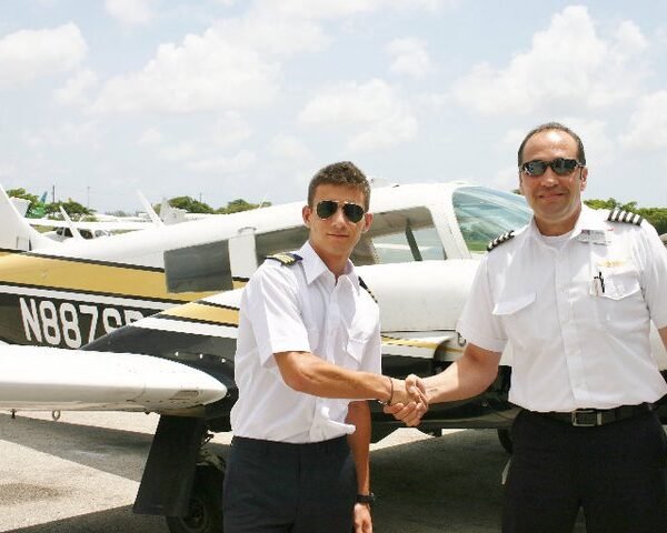 Las mejores escuelas de aviación en Estados Unidos: ¡Descubre dónde formarte como piloto!